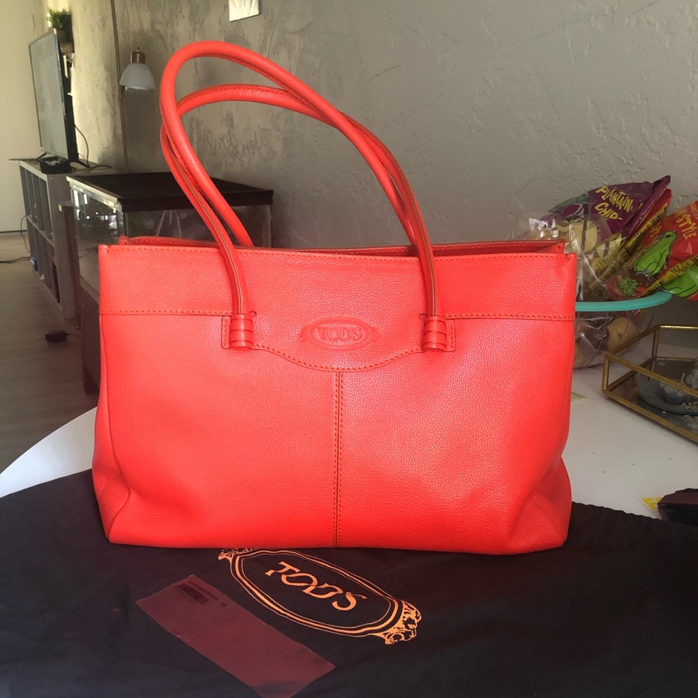 TOD’S orange Mocassino tote